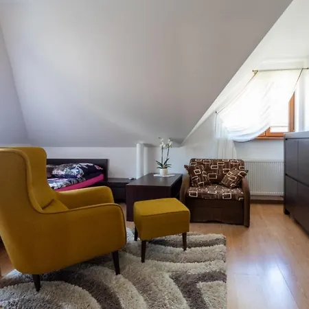 Biala Orchidea Поберово